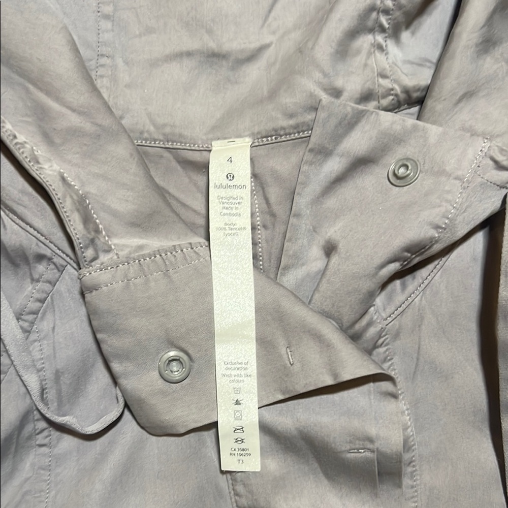 Lululemon City Stroll Jacket Tencel Silverscreen Light Gray Hooded sz 4 Like New - Picture 7 of 13